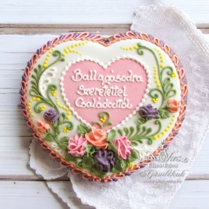 Ballagóajándék - nagy mézeskalács szív