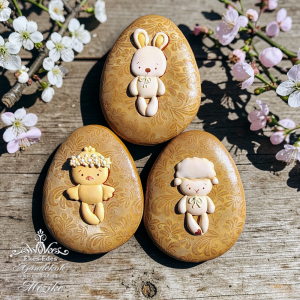 Húsvéti mézeskalács tojások térhatású kisállat figurákkal