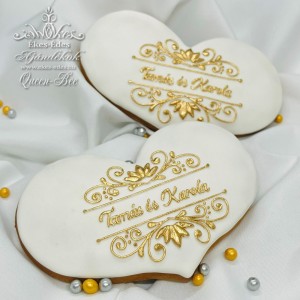 Elegáns, aranyozott szív