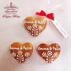 Apró virágos köszönetajándék ültetőkártyával