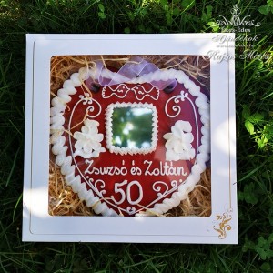 Tükrös nagy piros mézeskalács szív